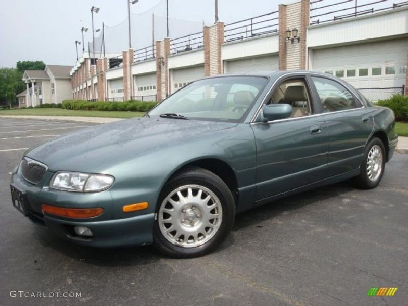 Mazda Millenia (TA221)