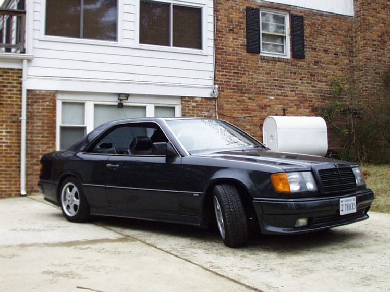 Mercedes-Benz 300 (W124)