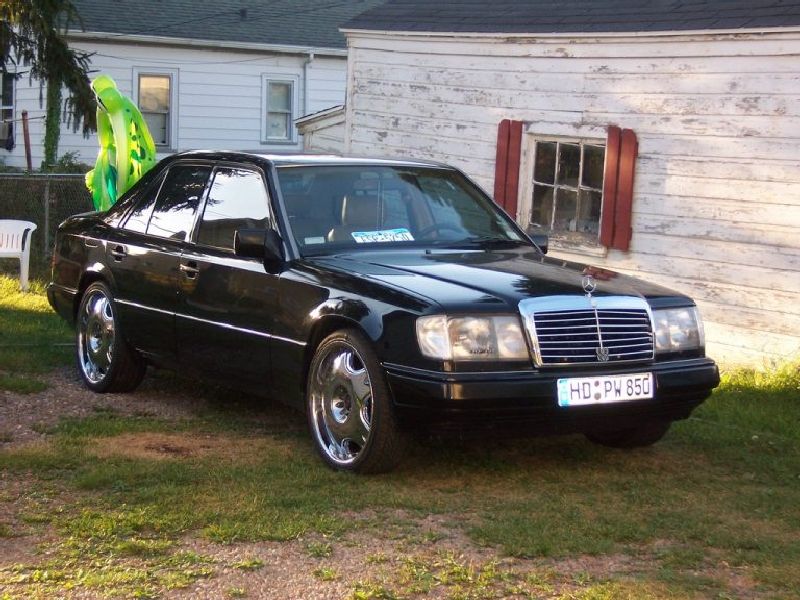Mercedes-Benz Classe E T-mod. (S124)
