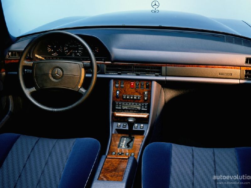Mercedes-Benz Classe S (W126)