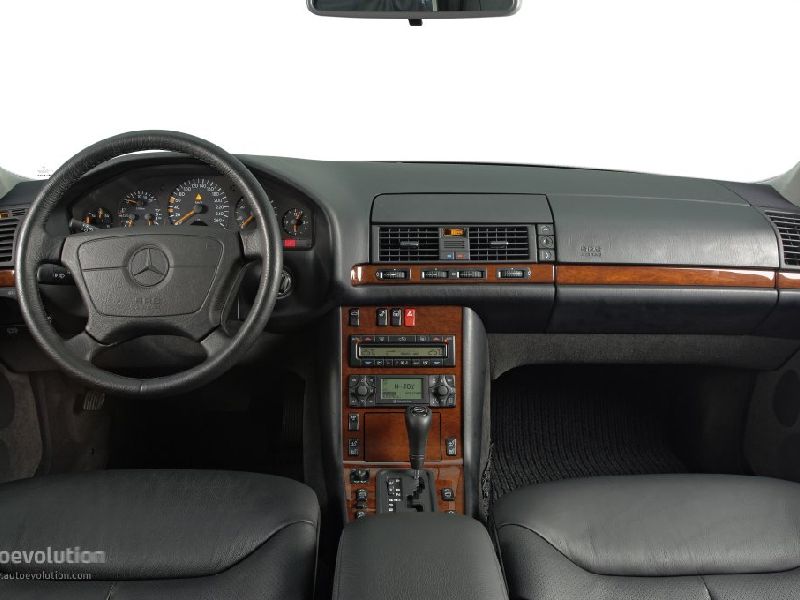 Mercedes-Benz Classe S (W140)