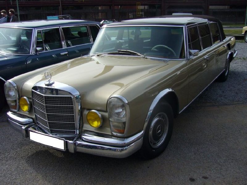 Mercedes-Benz Pullmann