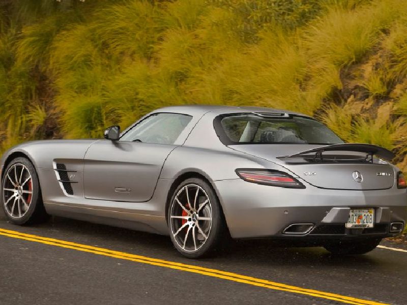 Mercedes-Benz SLS AMG Roadster (R197)