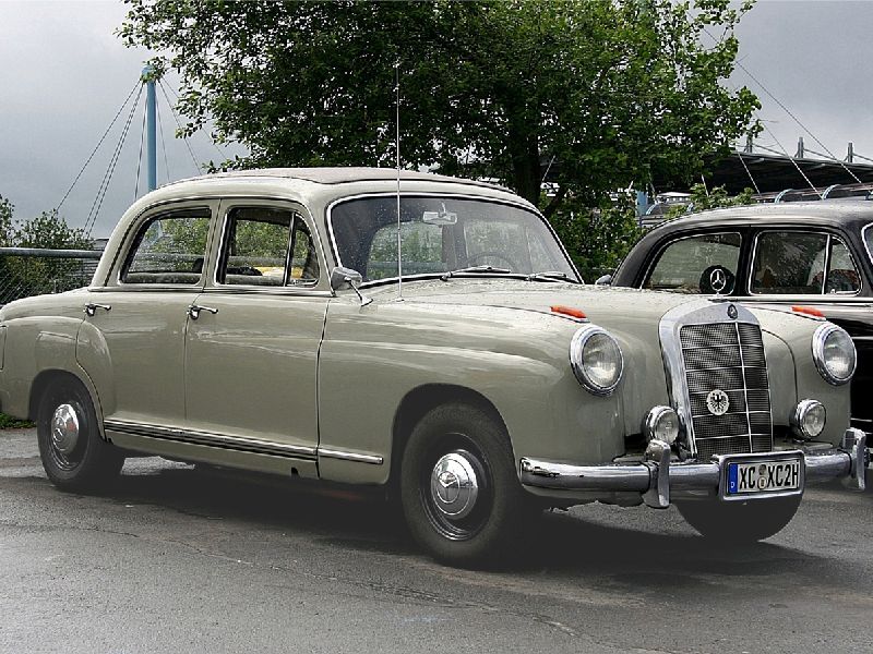 Mercedes-Benz W121 Sedan