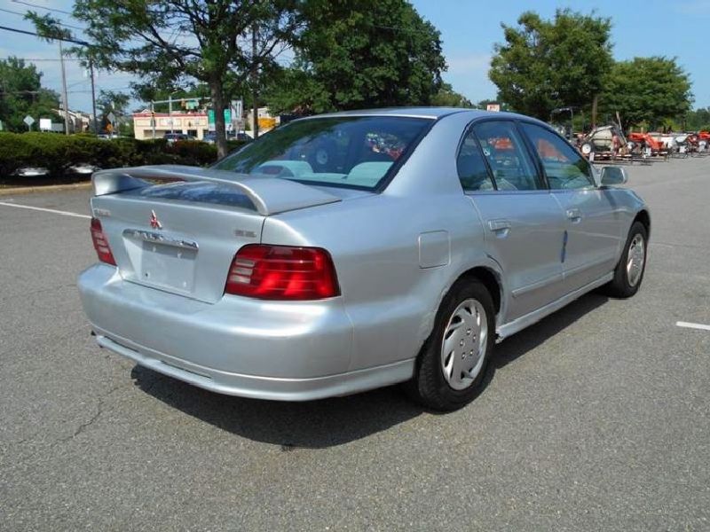 Mitsubishi Galant VIII