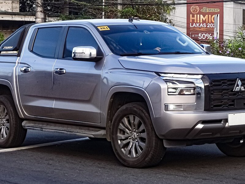 Mitsubishi L200 VI Double Cab