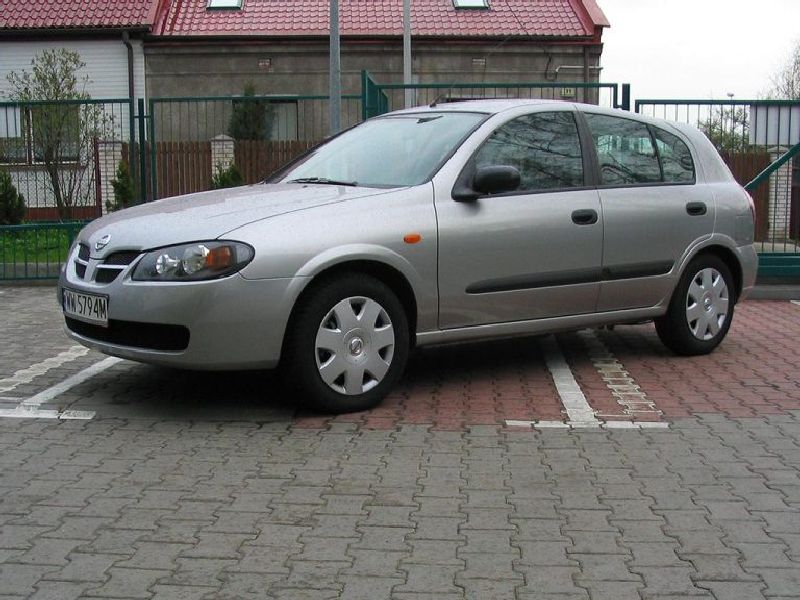 Nissan Almera II Hatchback (N16, facelift 2003)