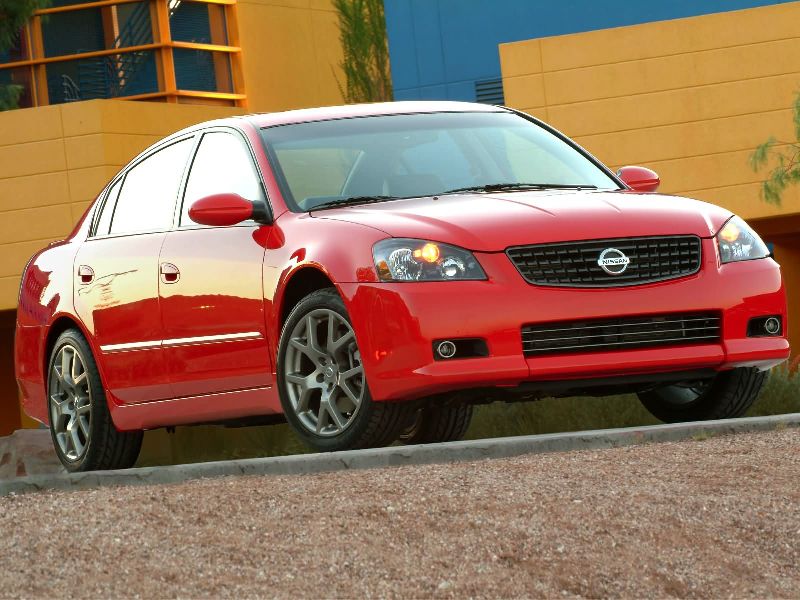 Nissan Altima V