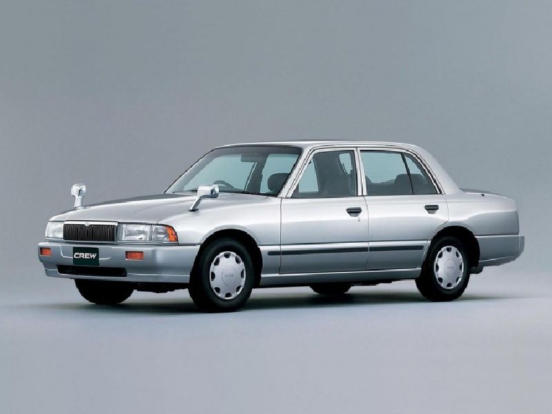 Nissan Crew (K30)