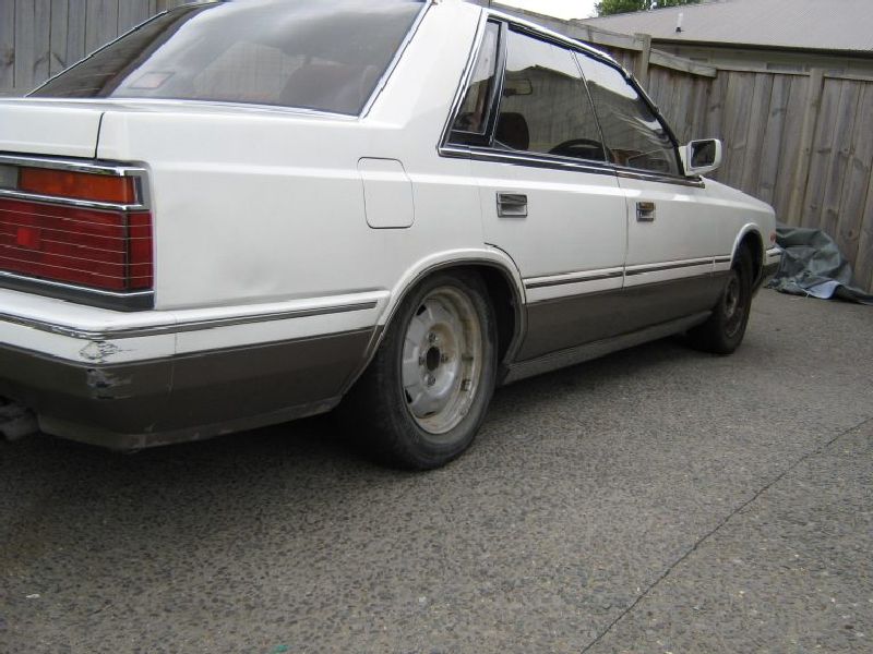 Nissan Laurel (JC32)