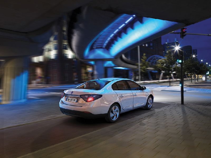 Nissan Leaf I (ZE0)