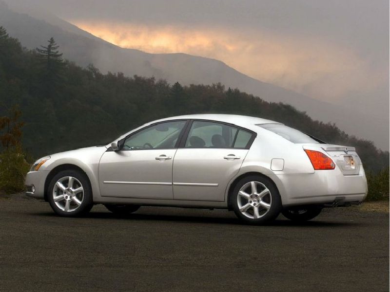 Nissan Maxima QX VI (A34)