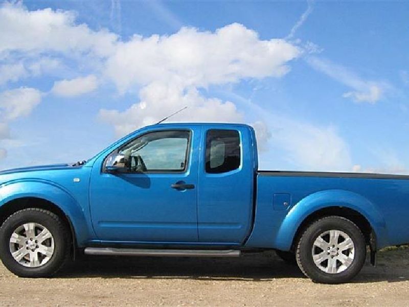 Nissan Navara III (D40)