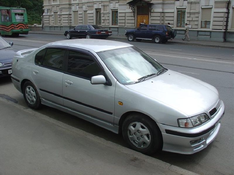 Nissan Primera (P11)
