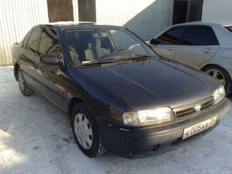 Nissan Primera Wagon (P10)