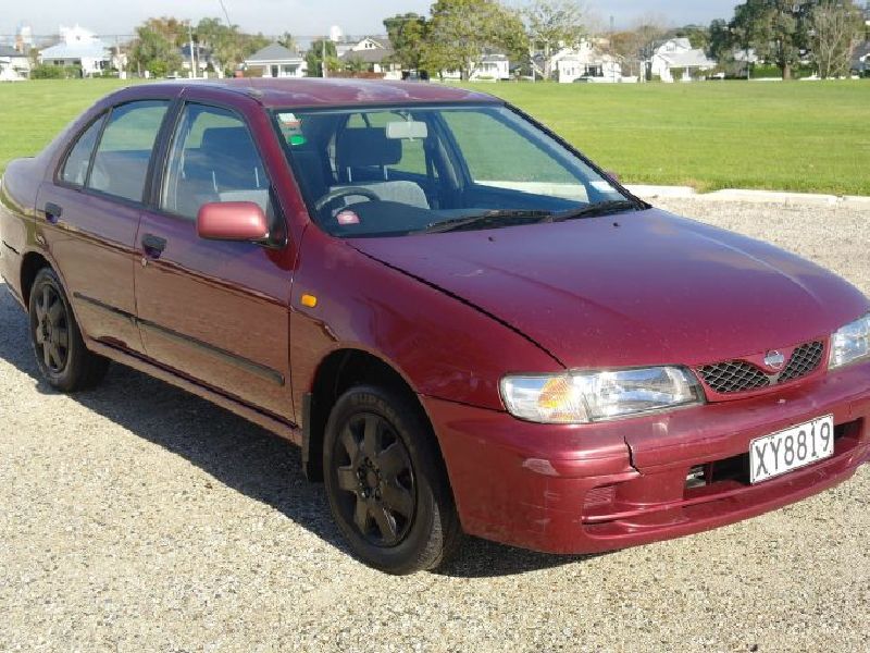 Nissan Pulsar (N15)