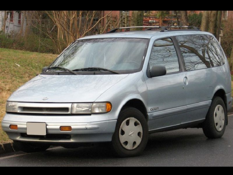 Nissan Quest (DN11)