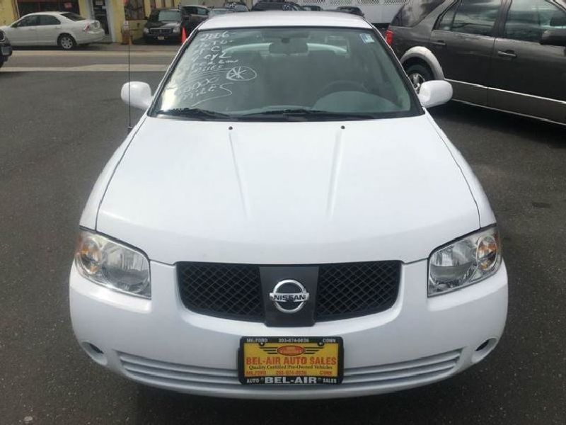 Nissan Sentra VI