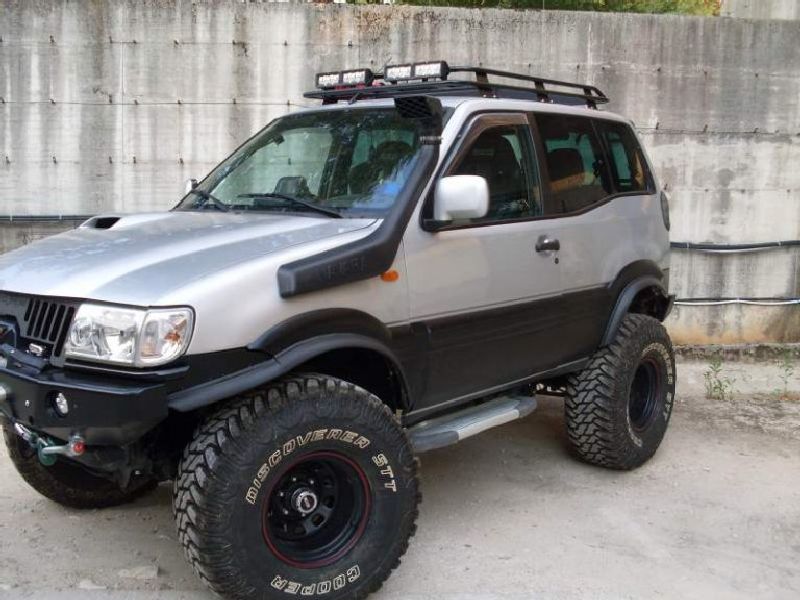 Nissan Terrano I (WD21)