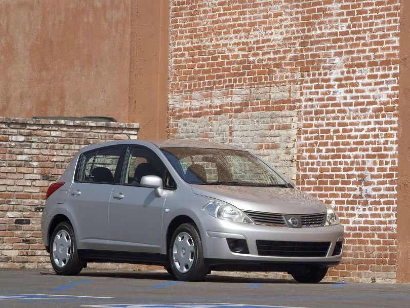 Nissan Versa Note (facelift 2017)