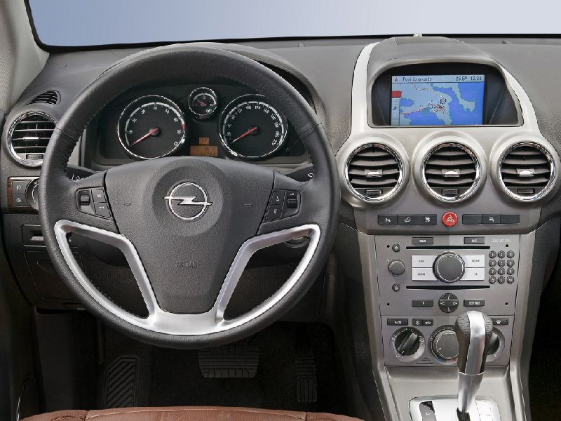 Opel Antara