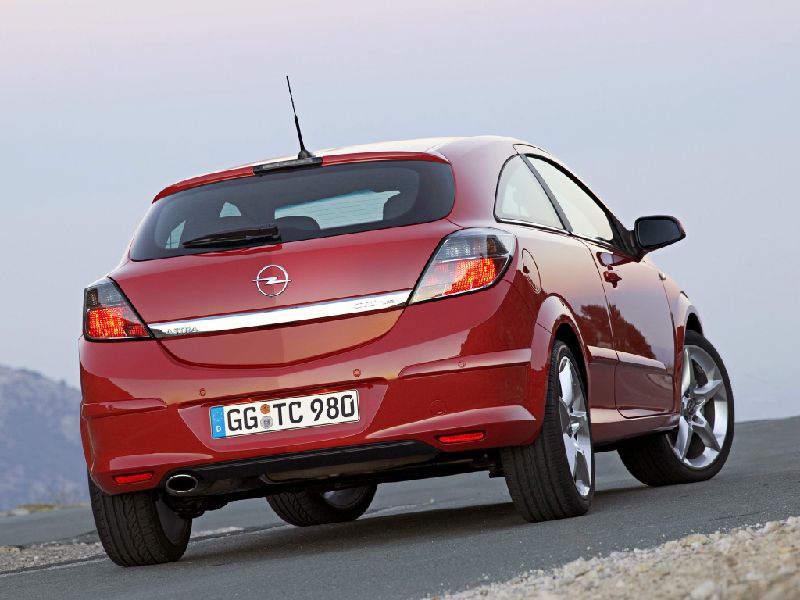 Opel Astra H GTC