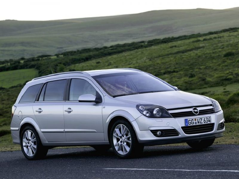 Opel Astra J Sports Tourer (facelift 2012)