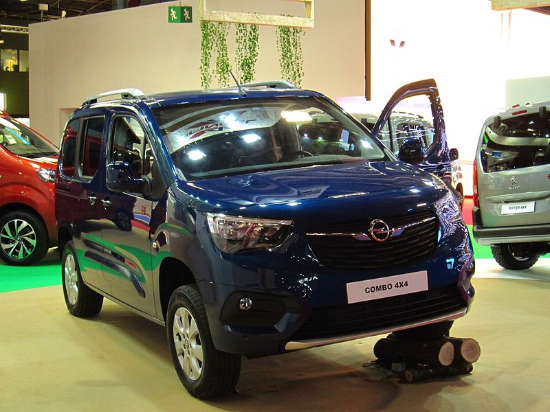 Opel Combo E (facelift 2024)