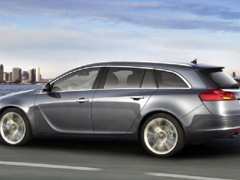 Opel Insignia Country Tourer (A, facelift 2013)