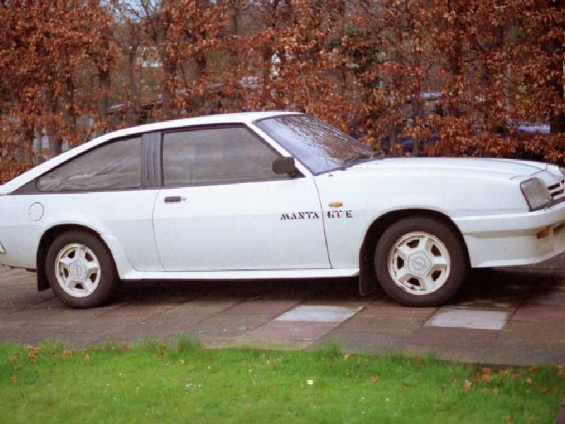 Opel Manta B (facelift 1982)