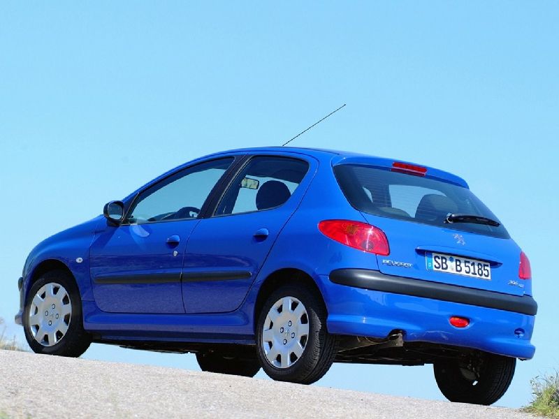 Peugeot 206 (facelift 2003)