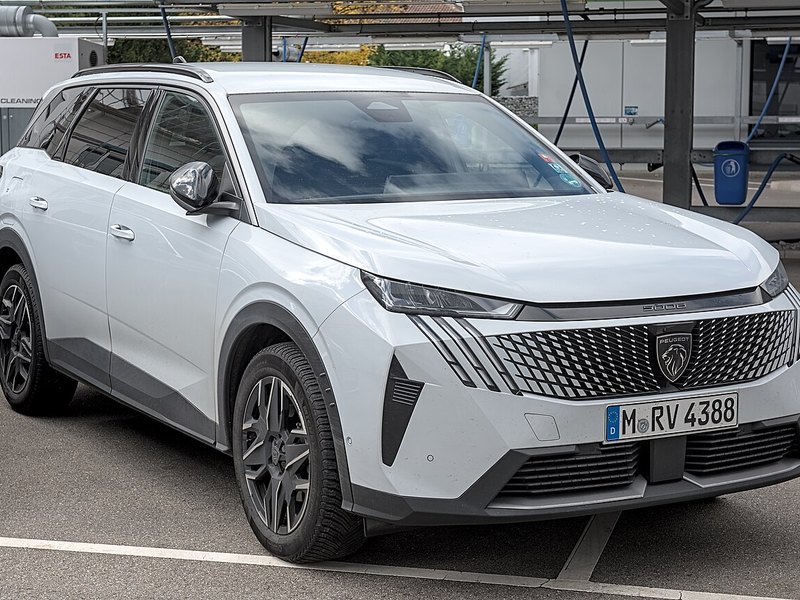 Peugeot 5008 III (Phase I, 2024)