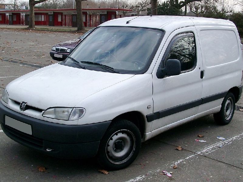 Peugeot Partner I (Phase II, 2002)