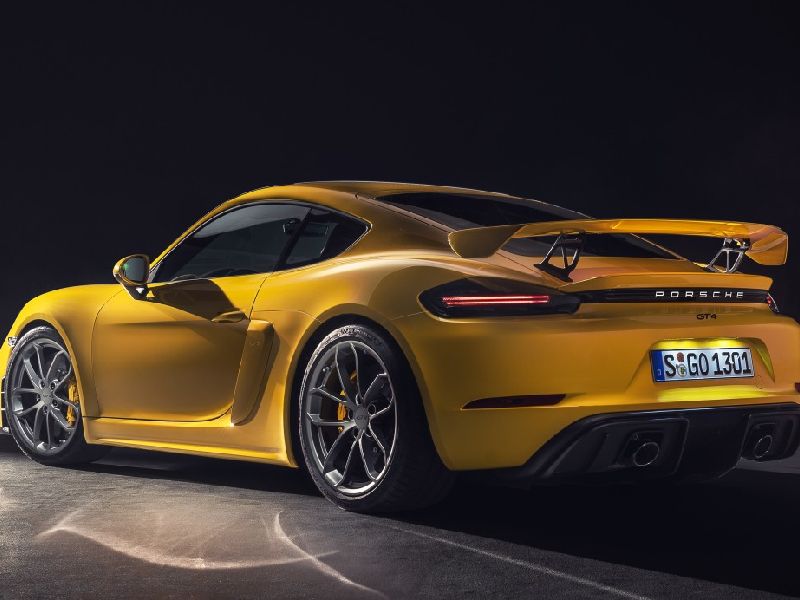 Porsche 718 Cayman (982)