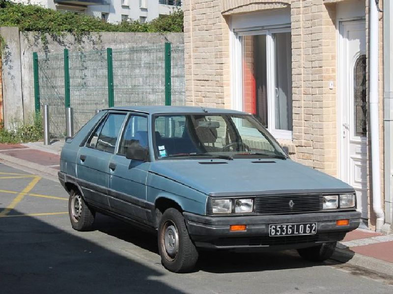 Renault 11 (B/C37)