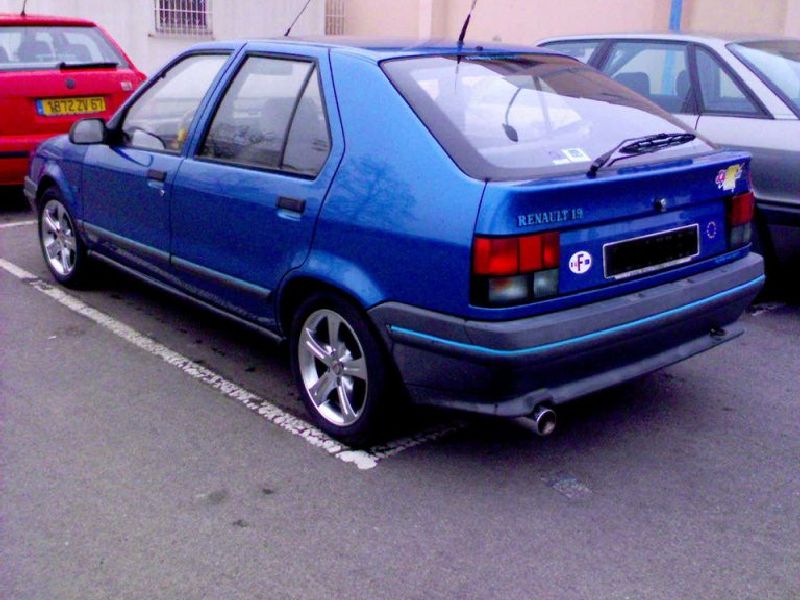 Renault 19 I Chamade (L53)
