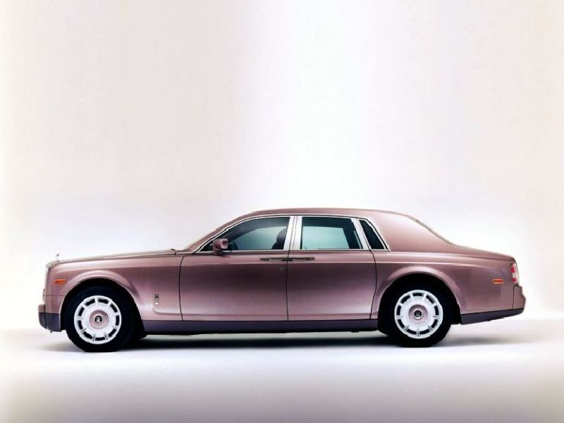 Rolls-Royce Phantom VII Extended Wheelbase