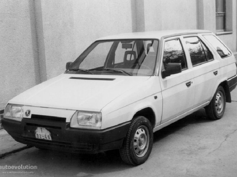 Skoda Favorit (781)