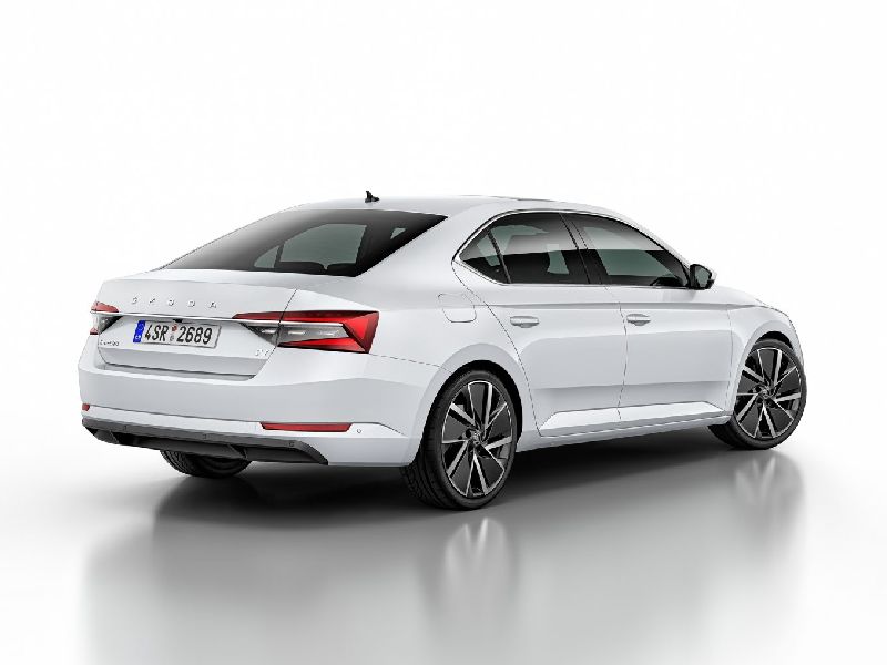 Skoda Superb IV