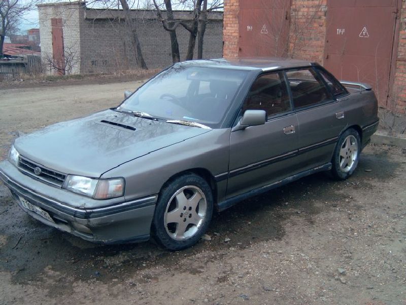 Subaru Legacy I (BC)