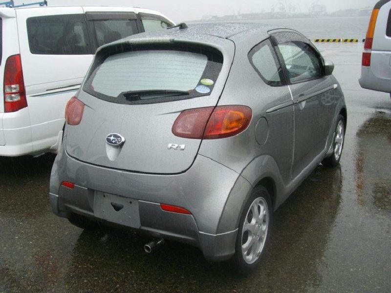 Subaru R1