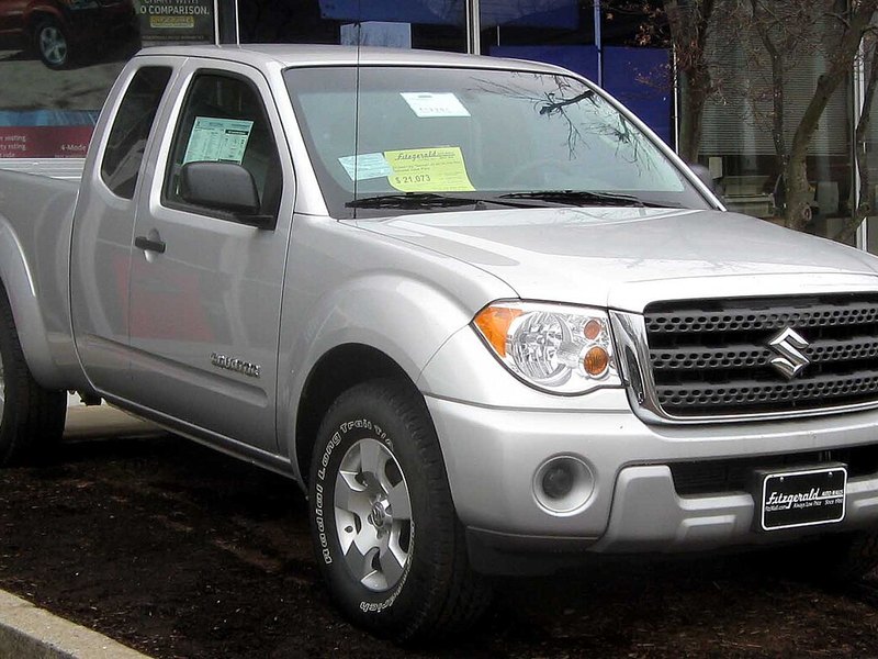 Suzuki Equator Crew Cab Long Bed