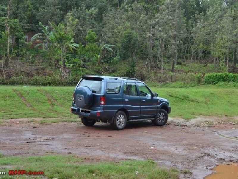 Tata Safari Storme (facelift 2012)