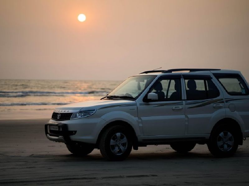 Tata Safari Storme (facelift 2015)