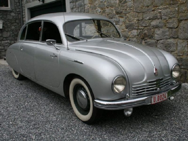 Tatra T613