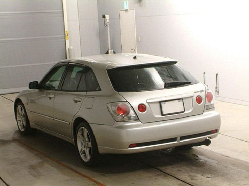 Toyota Altezza Gita