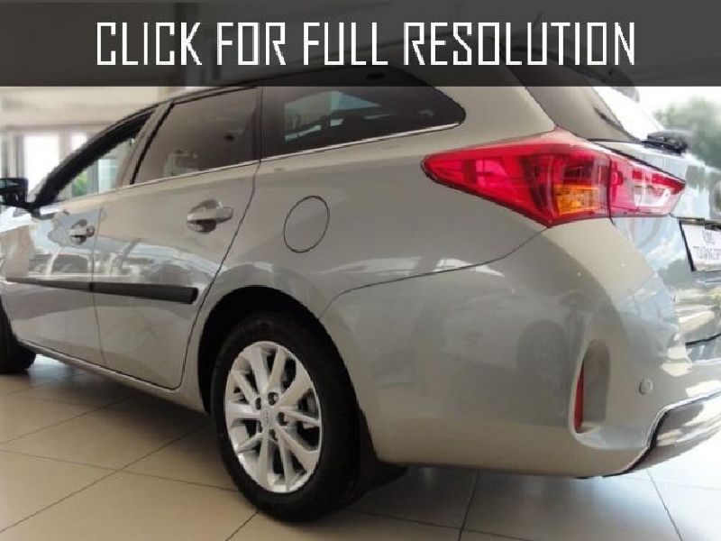 Toyota Auris II