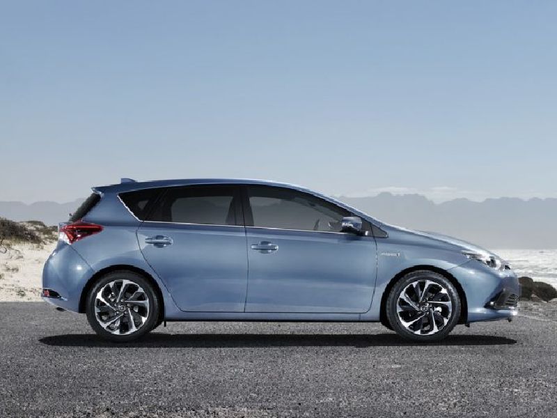 Toyota Auris II (facelift 2015)