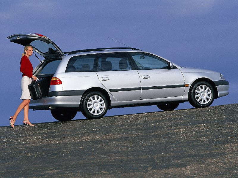 Toyota Avensis  Wagon (T22)