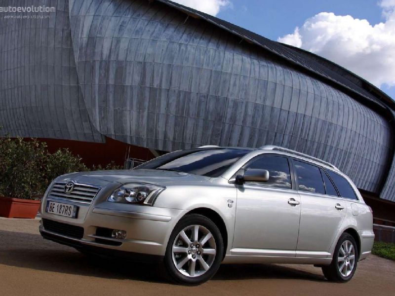 Toyota Avensis II